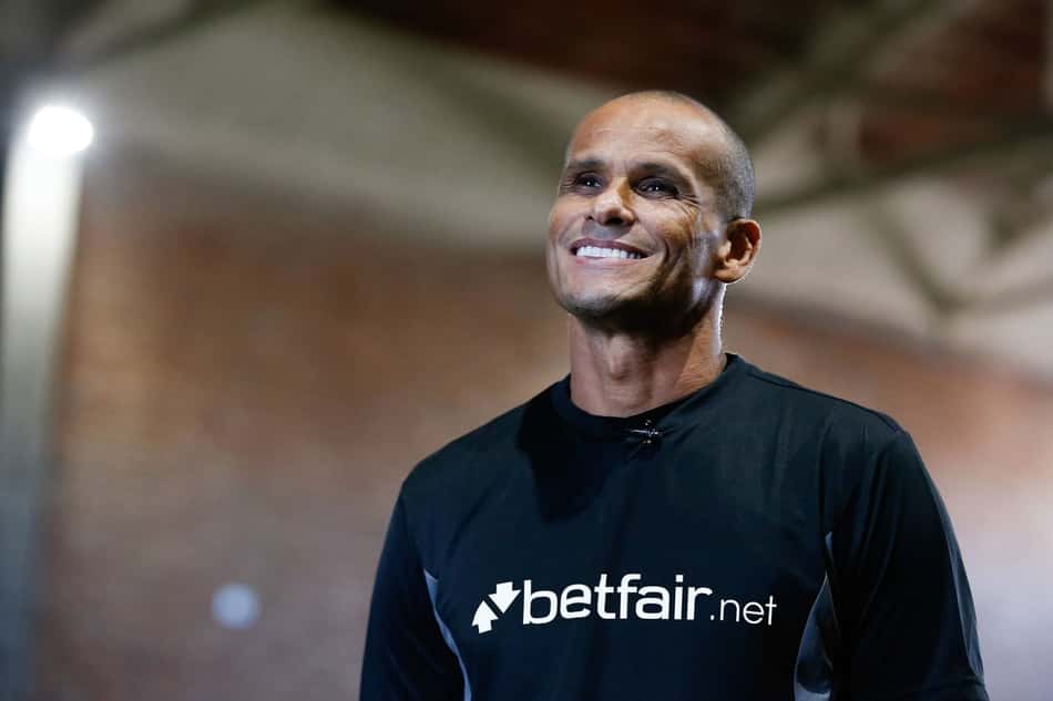 Rivaldo aprova desempenho de Vítor Pereira no Corinthians: 'Fazendo um excelente trabalho'