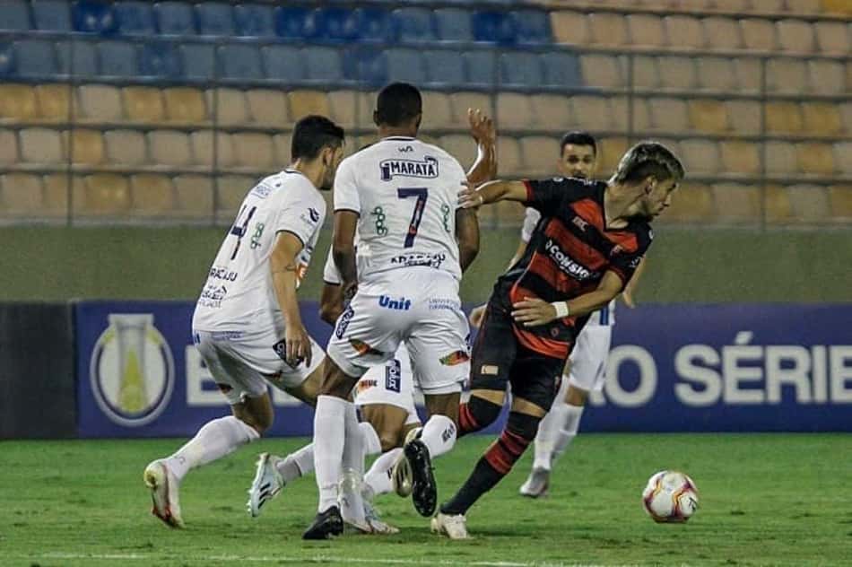 Oeste x Confiança