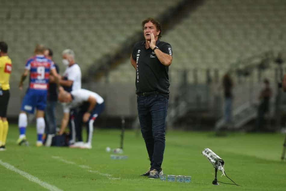 Cuca busca bi da Libertadores e pode igualar lenda do Santos