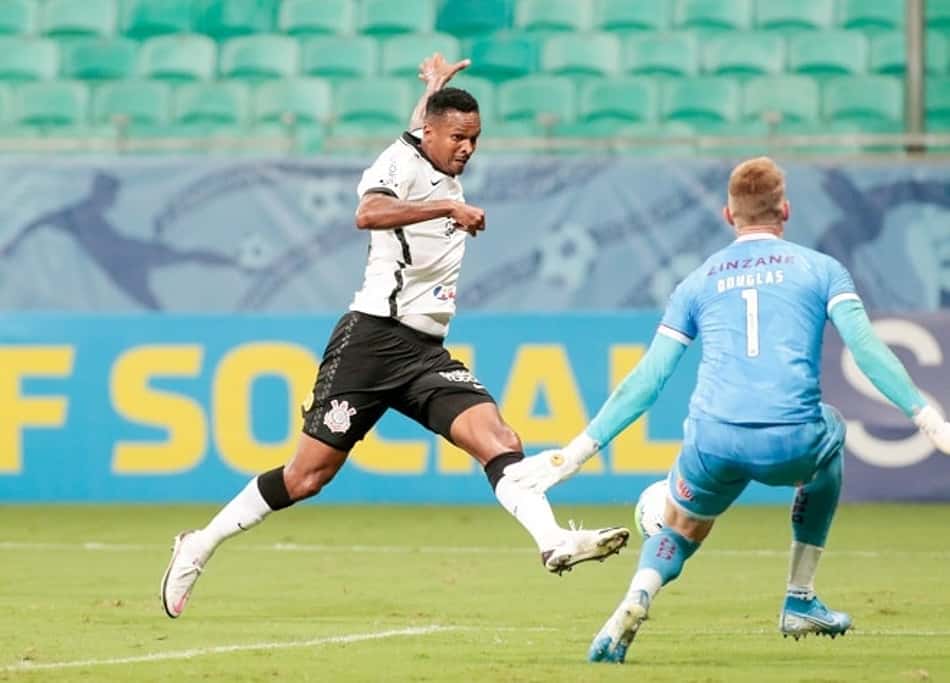Desfalques pesam, mas não justificam derrota do Corinthians
