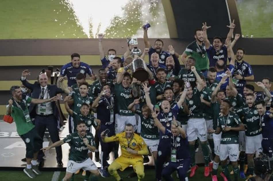 Vitória do Palmeiras desenha decisão da Recopa 2021