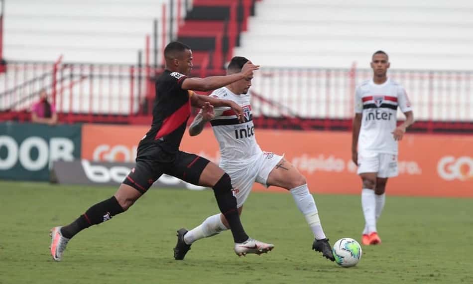 Atlético-GO x São Paulo: prováveis escalações, desfalques e onde assistir
