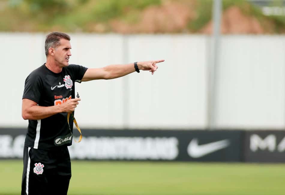 Em resposta a sócios do Corinthians, Mancini projeta reforços e lamenta paralisação do futebol