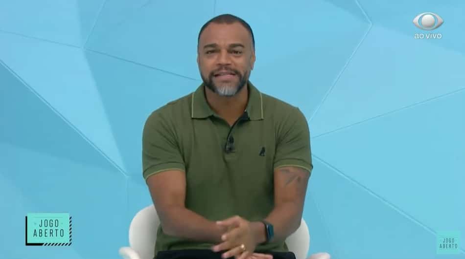Denilson se revolta com atos racistas na partida entre Boca Juniors x Corinthians
