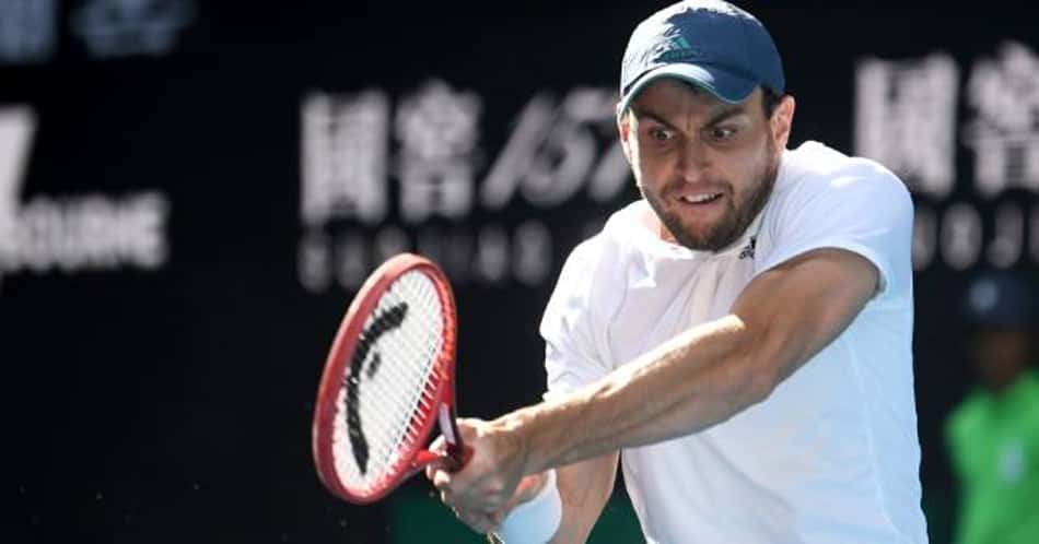 Karatsev conquista, em Dubai, seu primeiro título ATP