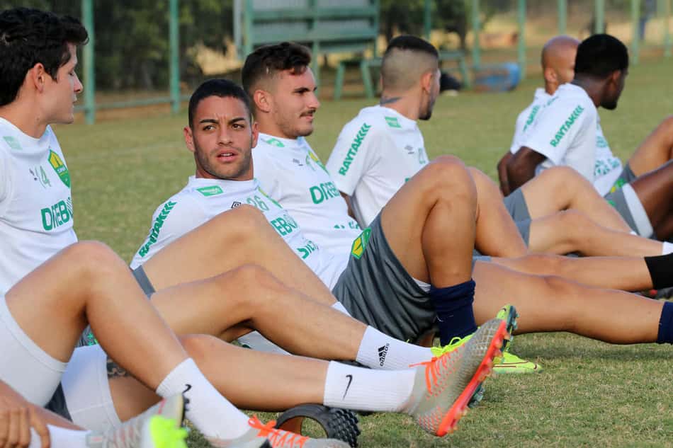Felipe Ferreira comemora ótima fase e espera definir futuro nos próximos dias