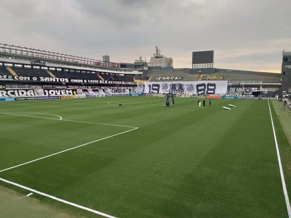 Torcida do Santos esgota os ingressos para a partida contra o América-MG