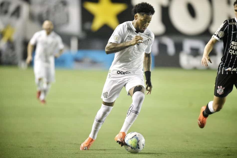 Santos tenta recuperar Marinho para duelo decisivo contra o Barcelona