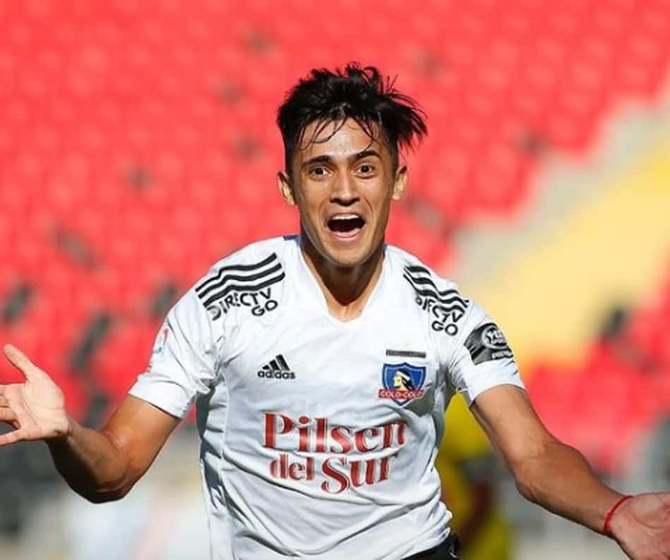 Sem mortes! Colo-Colo vence repescagem e se livra do rebaixamento
