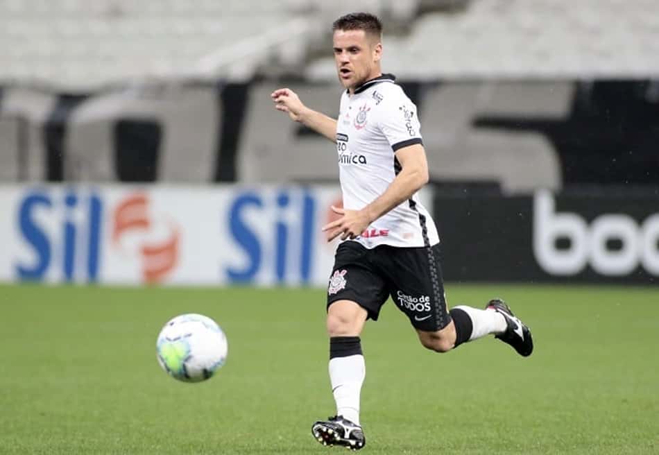 Ramiro projeta sequência do Corinthians na Sul-Americana e reconhece necessidade de secar rivais