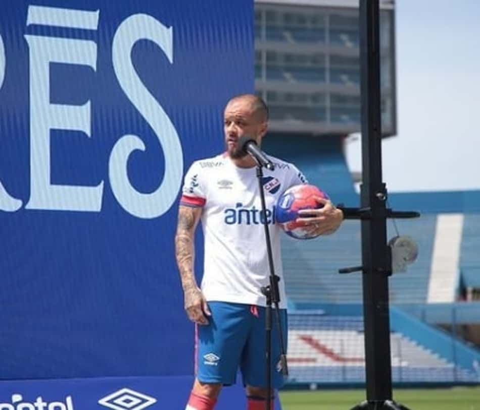 D'Ale surpreende e coloca ex-clube como favorito na Libertadores