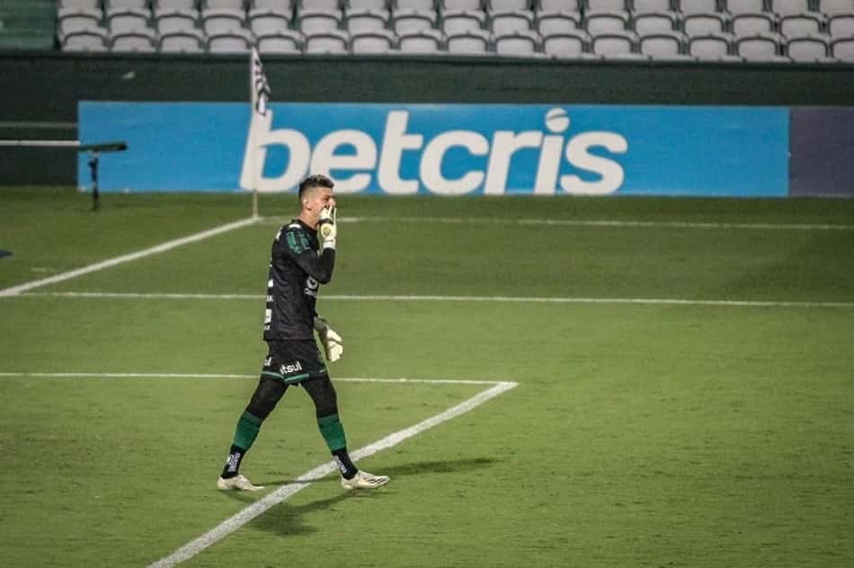 Arthur comemora oportunidades no Coritiba e exalta aprendizado: 'Dias que ficarão na memória'