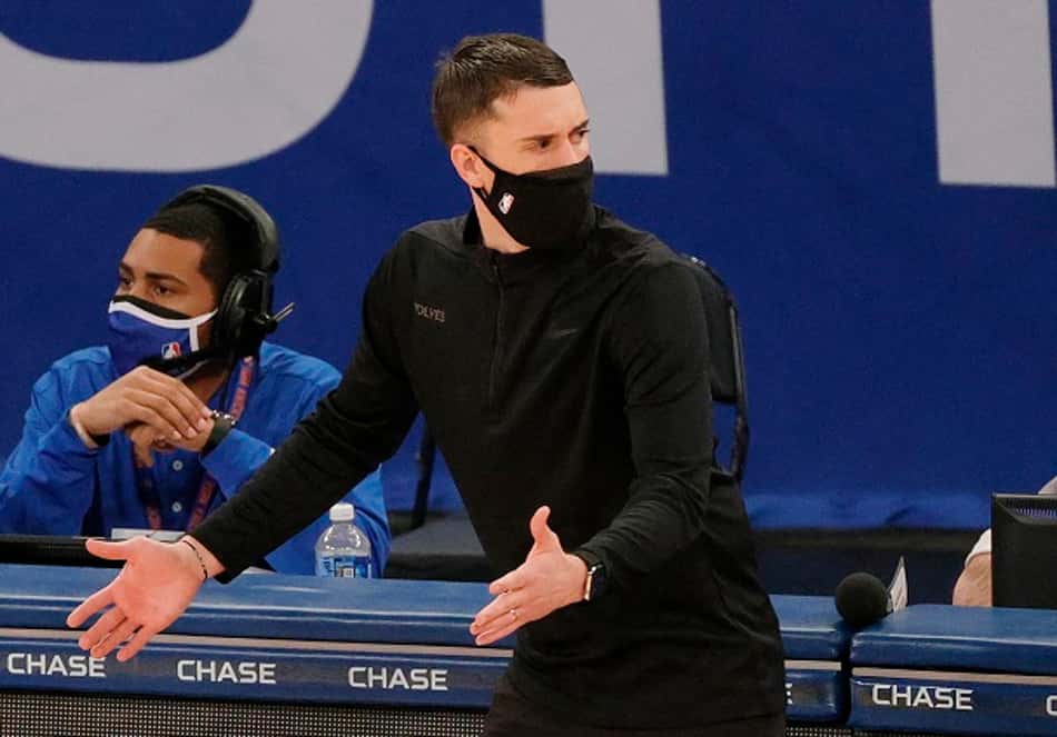 Timberwolves demite Ryan Saunders e define novo técnico