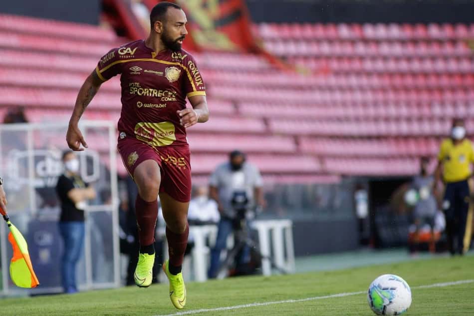 Dalberto comemora manutenção do Sport na Série A mas ainda quer conquistar acesso à Sul-americana