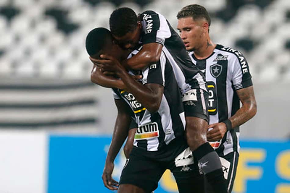 VÍDEO: veja como foi o gol da vitória do Botafogo sobre o São Paulo