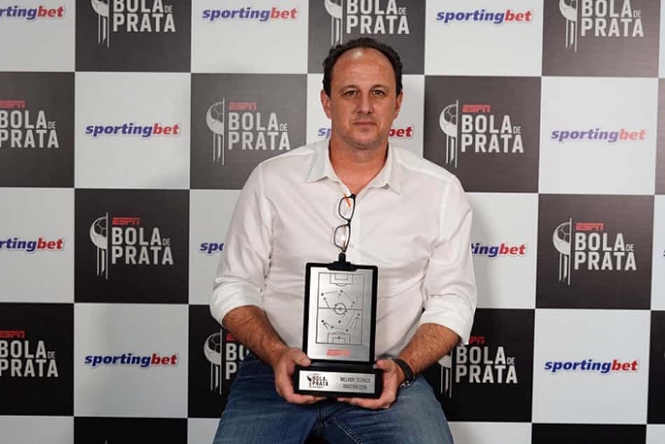 Vencedor do 'Bola de Prata', Ceni fala sobre título do Flamengo: 'Tentei fazer um time como o de 2019'