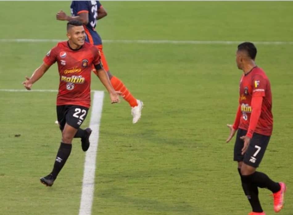 Sem sustos, Caracas bate César Vallejo e avança na Libertadores