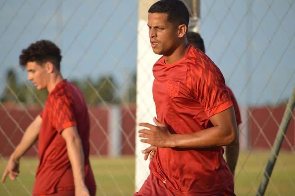 Com ótimos números no CRB, Lucão espera artilharia e ano perfeito no clube