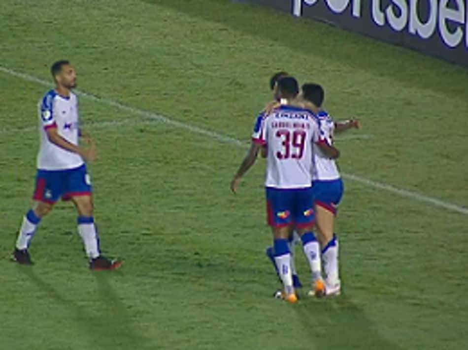 Dado Cavalcanti exalta Rossi e atuação do Bahia