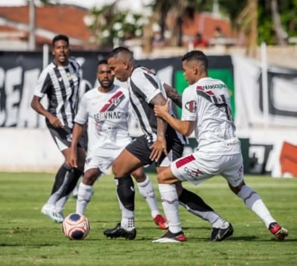 Jael avalia a sua estreia com a camisa do Ceará