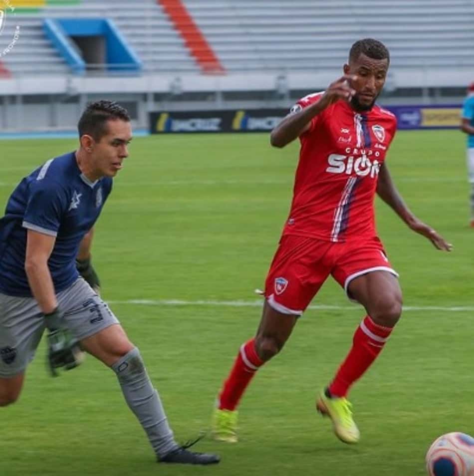 Boliviano: Goleada histórica marca a rodada de quinta-feira