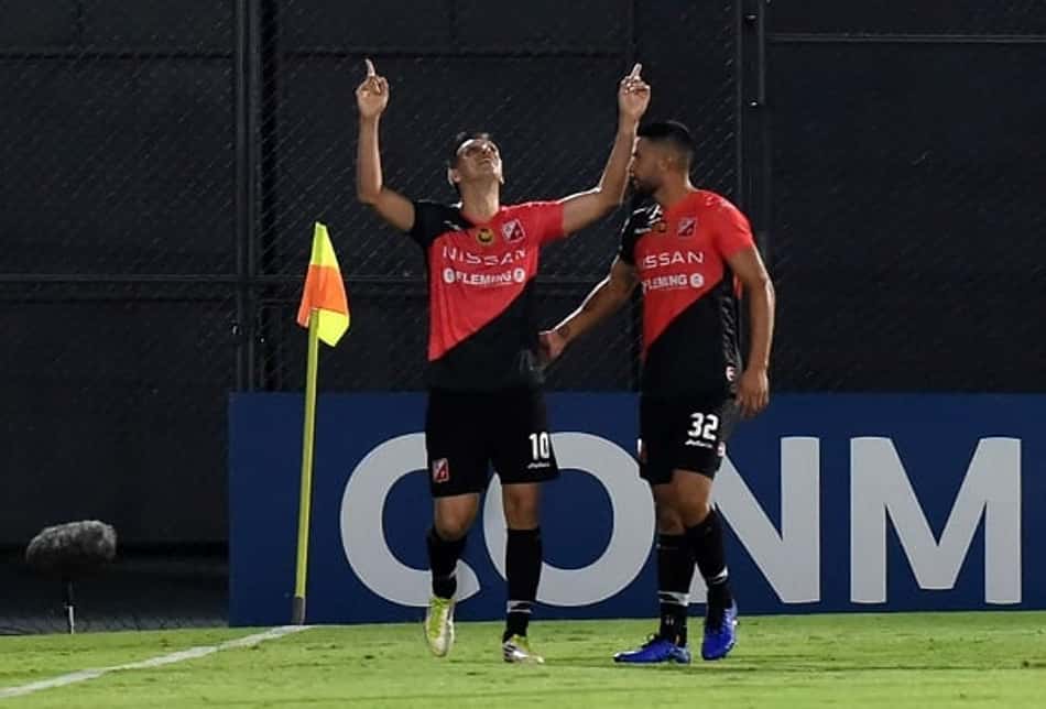 Guaireña sai na frente, mas River Plate-PAR arranca virada pela Sul-Americana