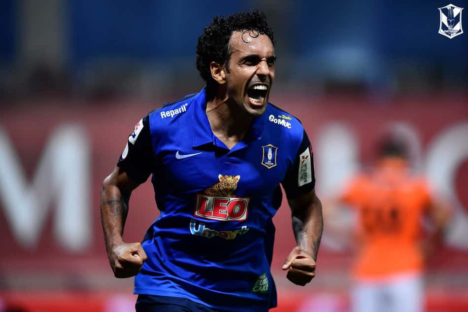 BG Pathum vence com gol de Diogo e levanta taça de campeão na Tailândia