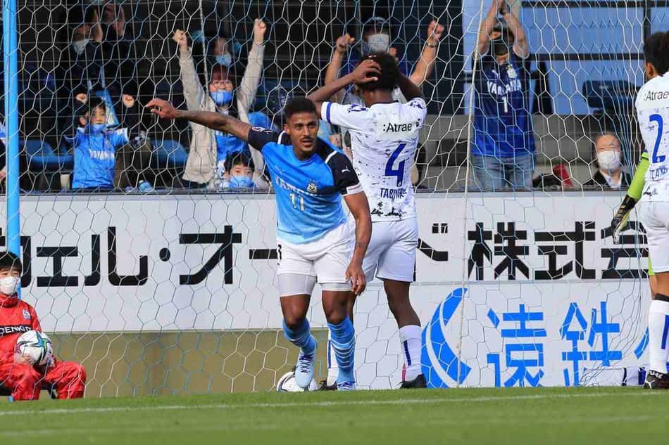 Lukian quer crescimento do Jubilo Iwata na J-League 2 e foca em acesso