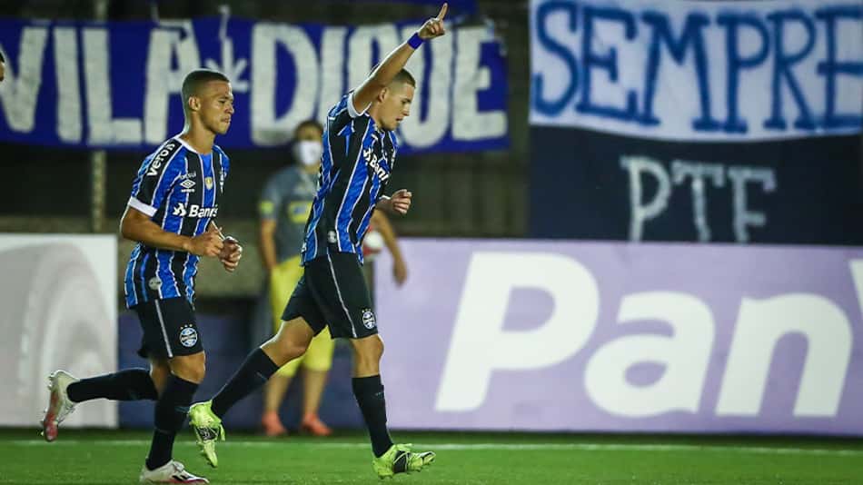 Fora de casa, Grêmio segura empate com São José e mantém ponta do Campeonato Gaúcho