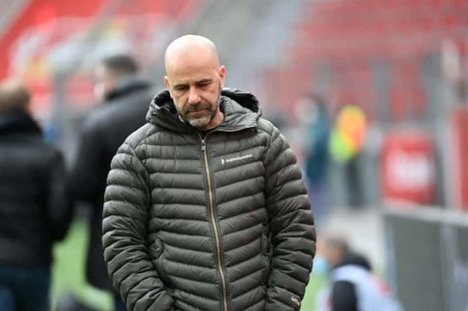 Peter Bosz é demitido do Bayer Leverkusen