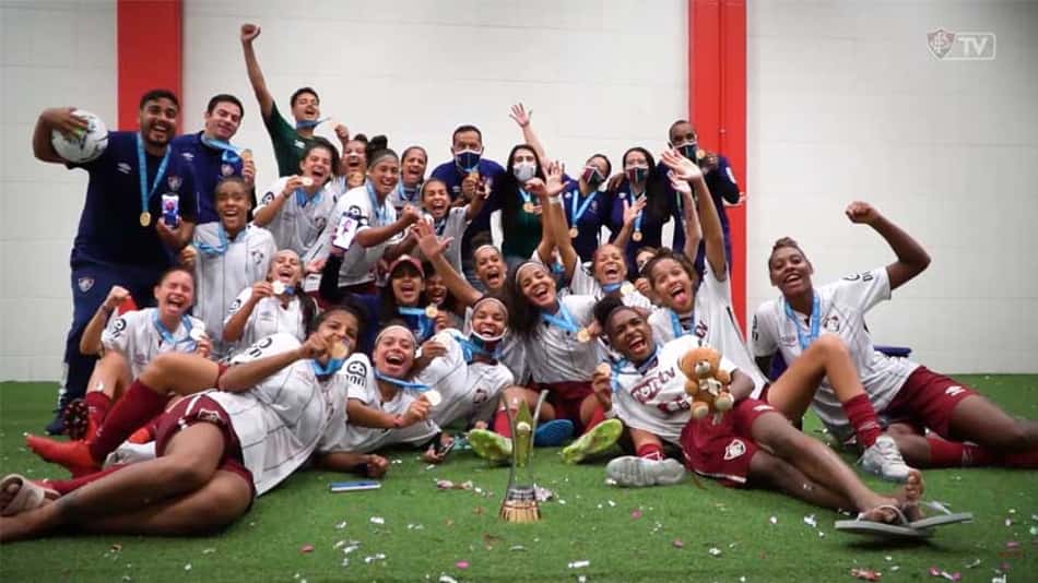 STJD pune Fluminense em 3 pontos e Inter em 6 por escalações irregulares na final do Feminino Sub-18