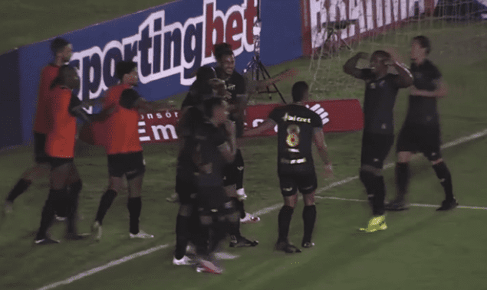 Vina perde pênalti e chance da virada do Ceará, e Vozão só empata com Botafogo-PB na Copa do Nordeste