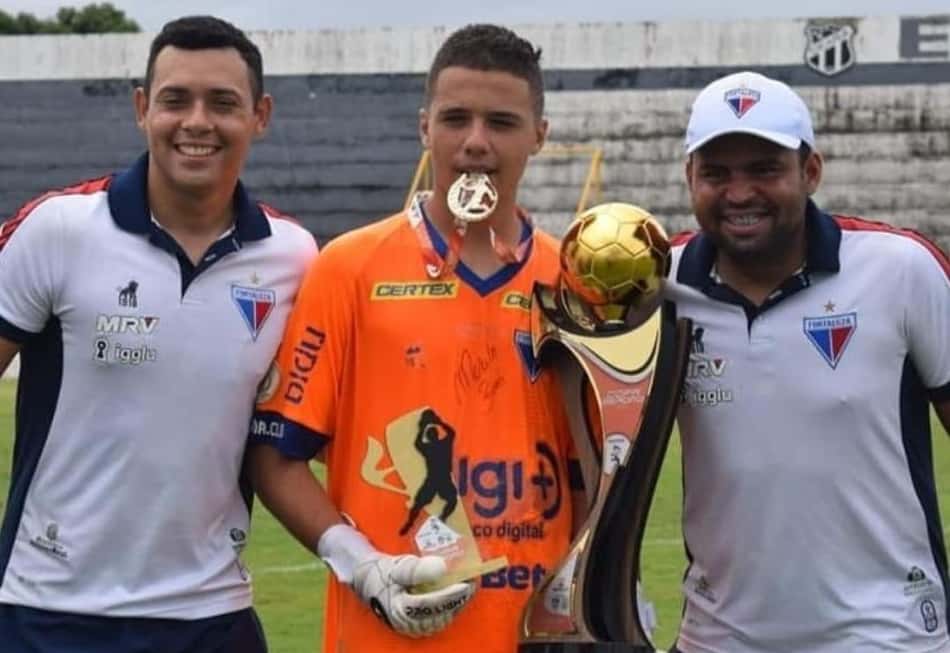 Destaque do Fortaleza, goleiro de 16 anos desperta interesse do São Paulo