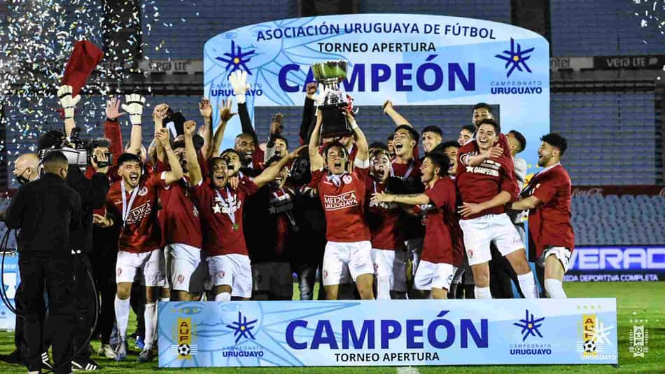 Rentistas bate Liverpool, garante vaga na final do Uruguaio e São Paulo no pote 1 da Liberta