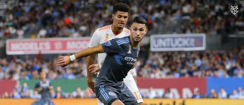 Entenda a negociação entre Palmeiras e Taty Castellanos