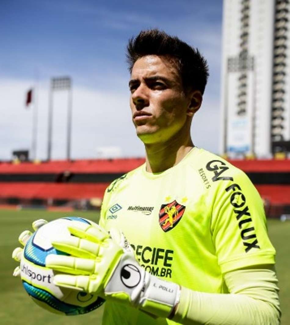 Goleiro com mais defesas no Brasileirão de 2020, Luan Polli fecha patrocínio com marca alemã
