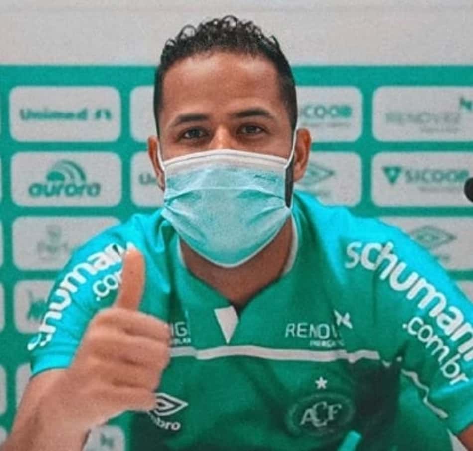 Geuvânio analisa a sua estreia na Chapecoense