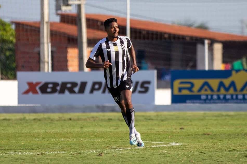 Oliveira comemora rápida adaptação e projeta grande ano no Ceará