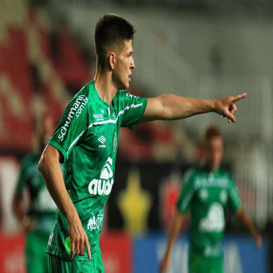 Chapecoense dispara na liderança do Campeonato Catarinense