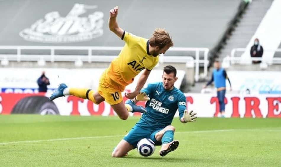 Kane - Tottenham x Newcastle