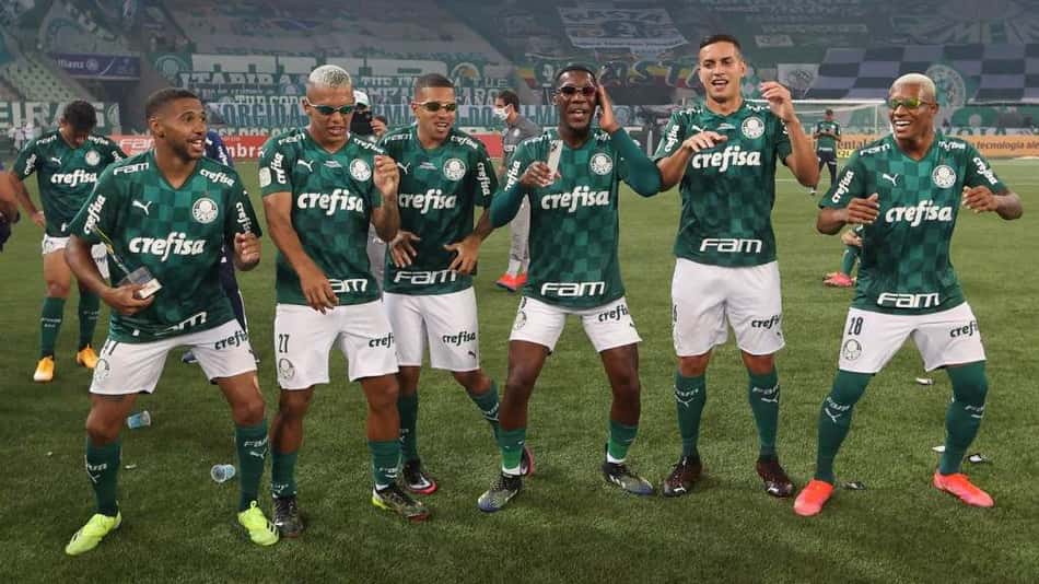 Palmeiras tem dois jogadores entre os três mais valiosos do Brasil
