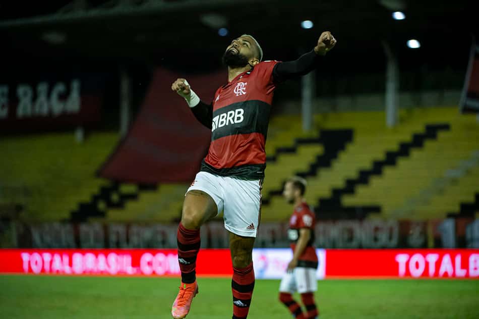 Pascoal analisa bom momento do Flamengo: 'Bota medo e respeito em todo mundo, até no Palmeiras'
