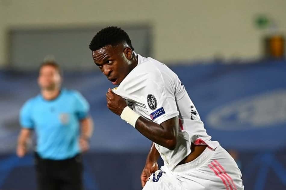Ancelotti define ataque do Real Madrid para a próxima temporada; Vinicius Junior deve perder espaço