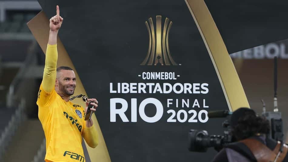 No Dia do Goleiro, Weverton afirma que 'representar a Academia é um grande orgulho'