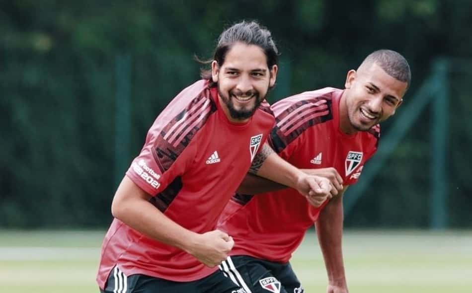Crespo, Kohan e outros estrangeiros: Benítez fala de chegada ao São Paulo