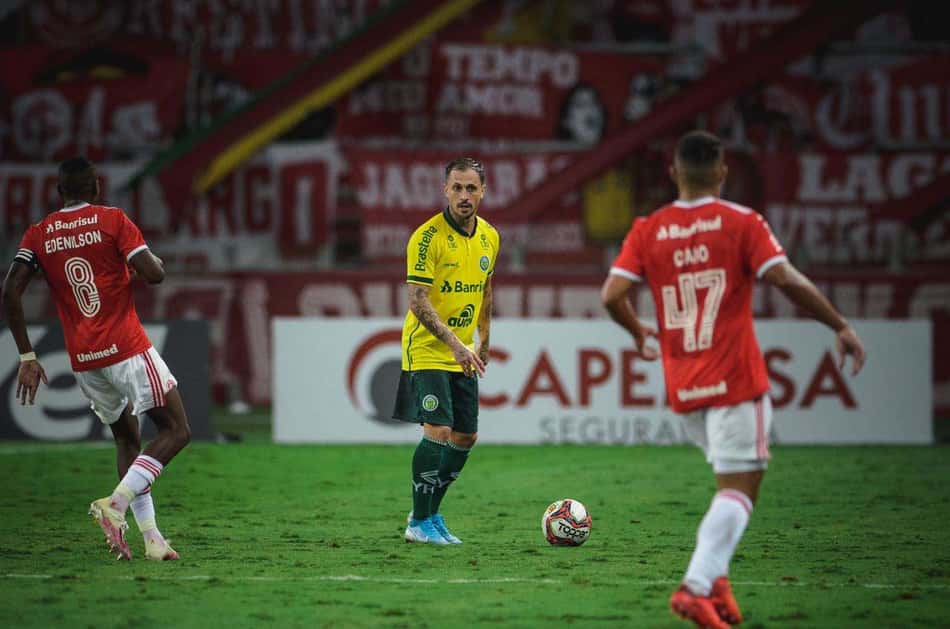 Zé Mário, do Ypiranga, fala sobre Campeonato Gaúcho e projeta: 'Iremos lutar pelo título'