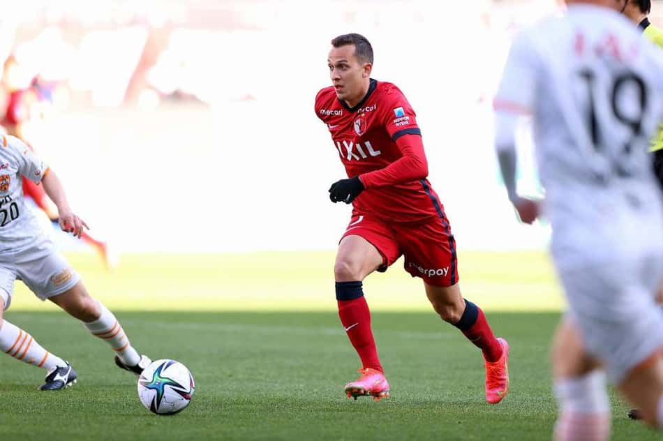 Juan Alano é decisivo e Kashima Antlers vence na J-League