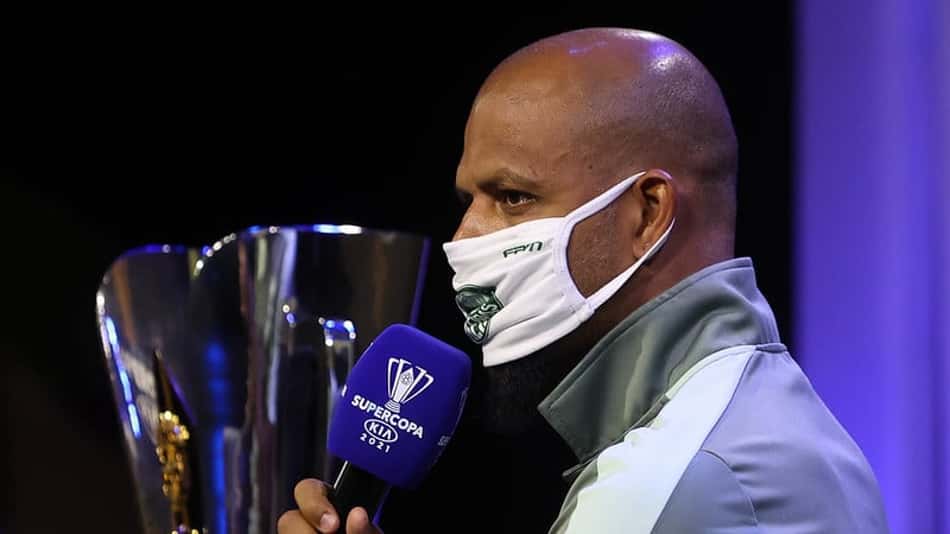 Felipe Melo deve completar 200 jogos com a camisa do Palmeiras diante do Juventude