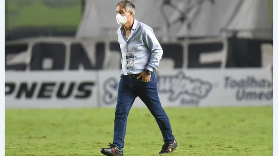 Ex-técnico do Santos dá forte declaração no México