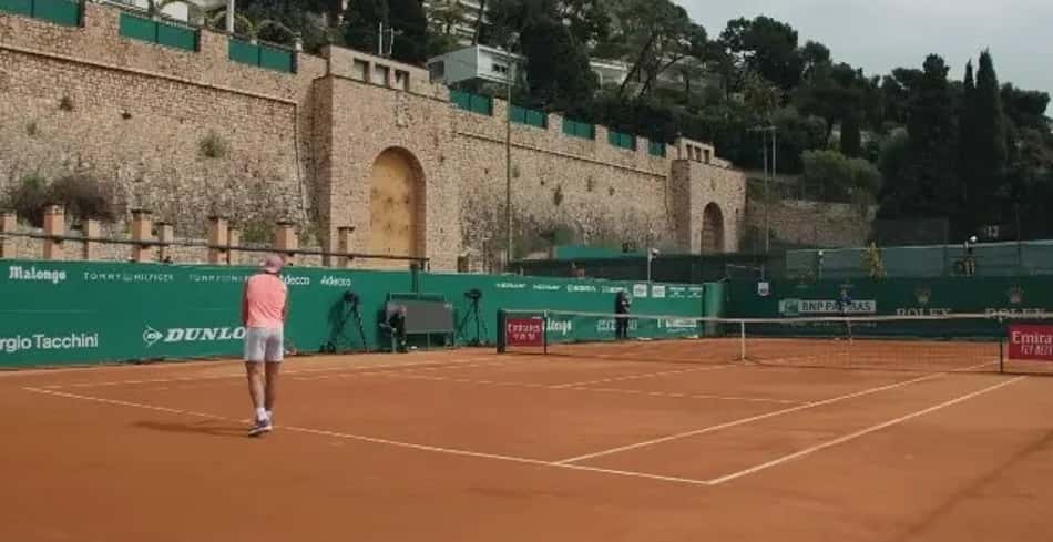 Nadal treinou com Medvedev no dia do teste positivo para COVID